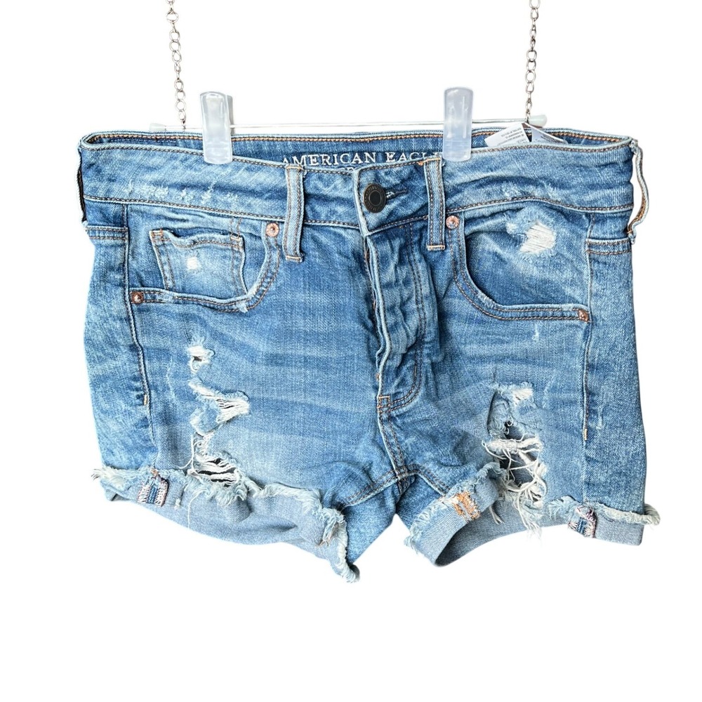 American Eagle Womens Size 2 Medium Wash Distressed Stretch Denim Midi Shorts